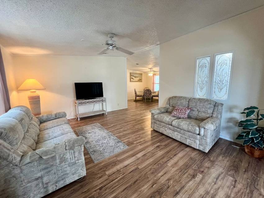 9814 Sucia Circle a Parrish, FL Mobile or Manufactured Home for Sale